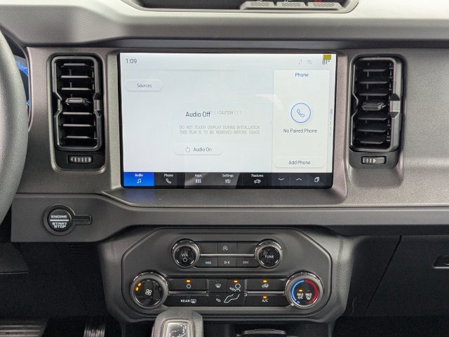 2025 Ford Bronco 4-Door Base - Photo 17