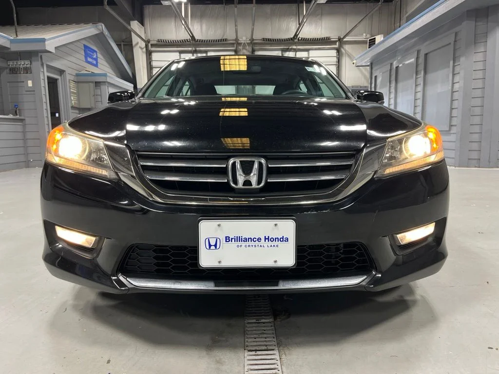 Used 2013 Crystal Black Pearl Honda EX-L image 2