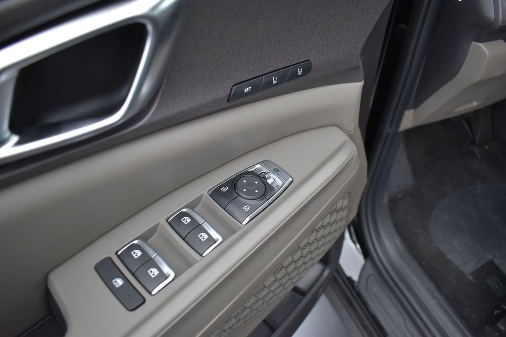 New 2026 Aurora Black Pearl Kia EX image 6