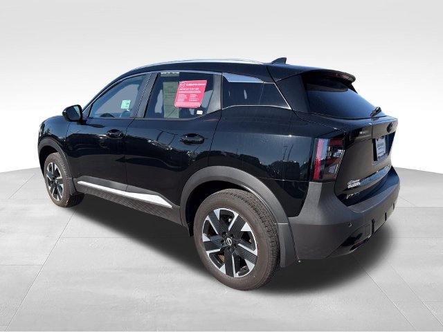 Used 2025 Black Nissan SV image 4