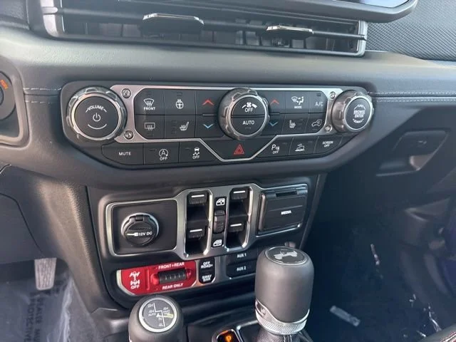New 2026 Reign Exterior Paint Jeep Rubicon X image 25
