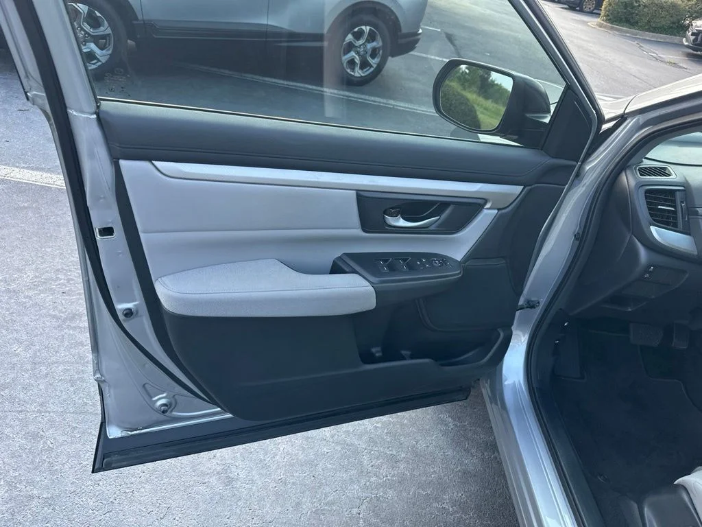 Certified Used 2019 Lunar Silver Metallic Honda LX image 20