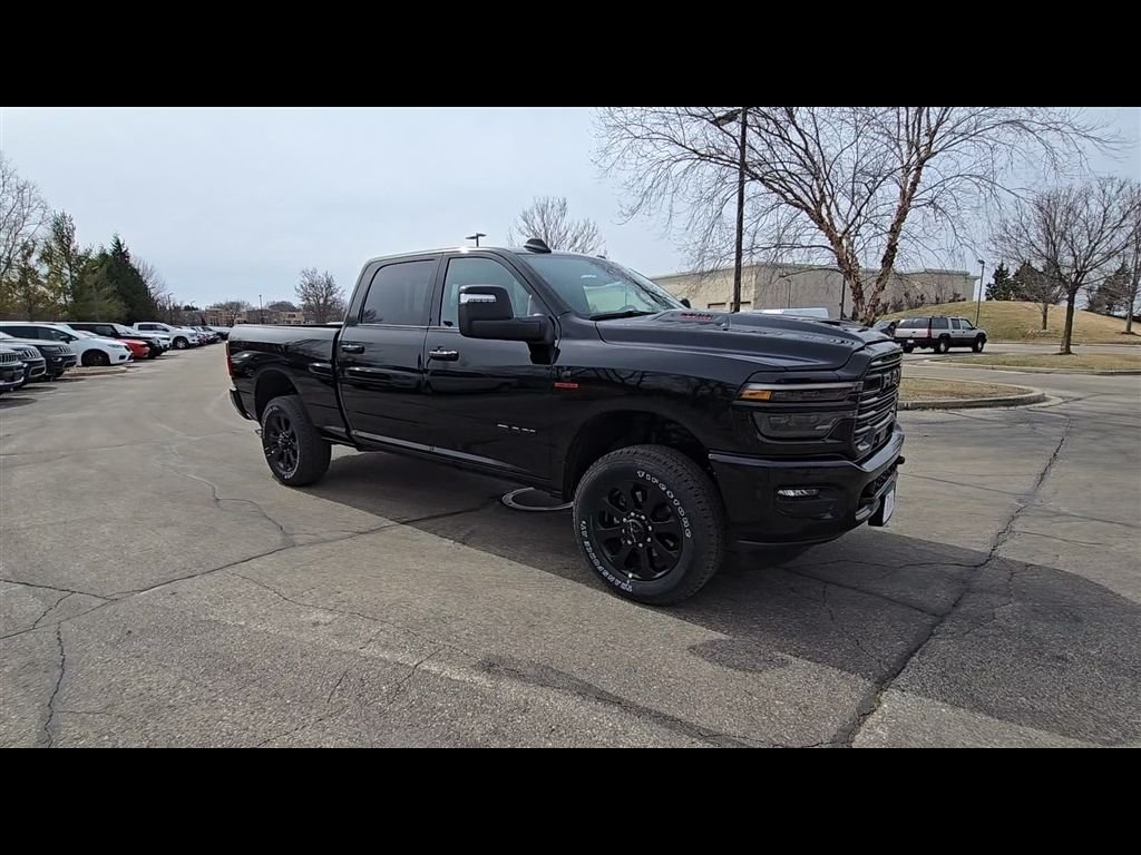 New 2026 Diamond Black Crystal Pearl-Coat Exterior Paint RAM Laramie image 9