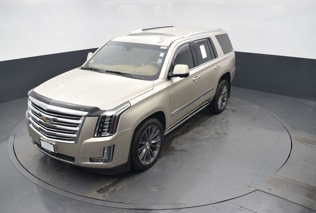 2017 CADILLAC ESCALADE - Image 41