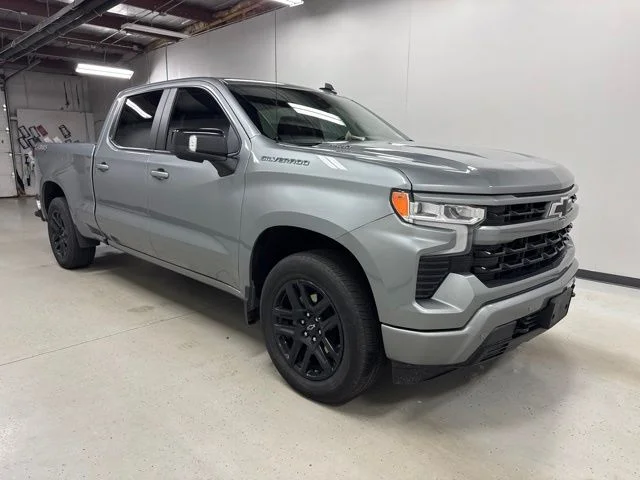 Used 2024 Gray Chevrolet RST image 3
