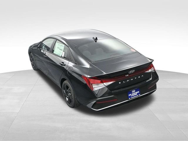 Certified Used 2026 Black Hyundai SEL Sport image 26