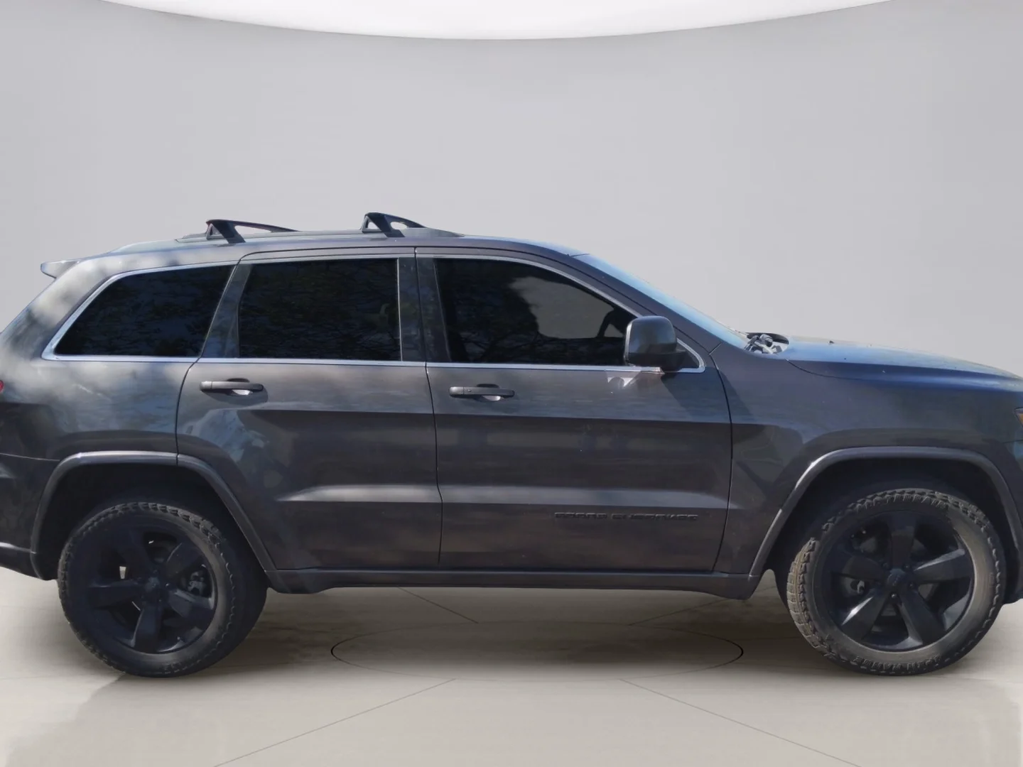 Used 2014 Black Jeep LAREDO 4WD image 4