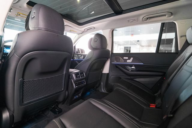 New 2026 Obsidian Black Metallic Mercedes-Benz GLS 450 image 13