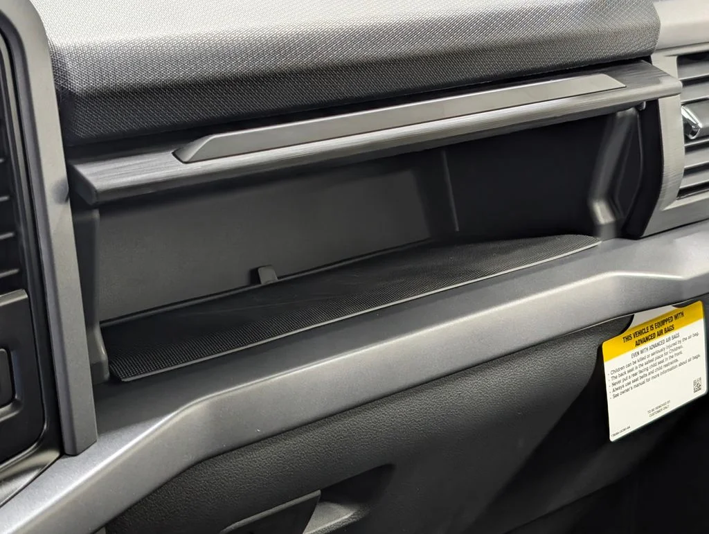 New 2026 Oxford White Ford XLT image 11
