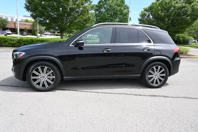 Used 2024 Black Mercedes-Benz GLE 450 image 10
