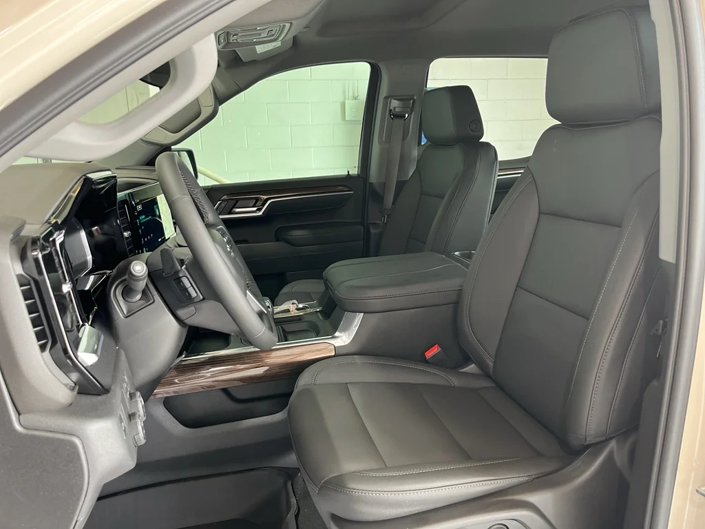 2026 Chevrolet Silverado 1500 RST - Photo 12