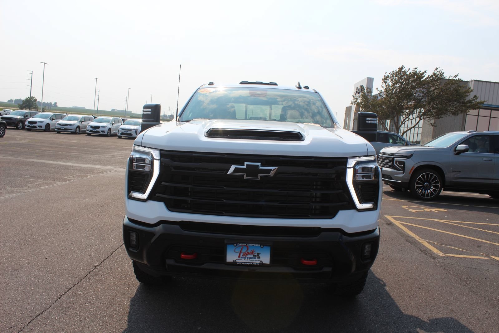New 2026 Summit White Chevrolet LT image 6