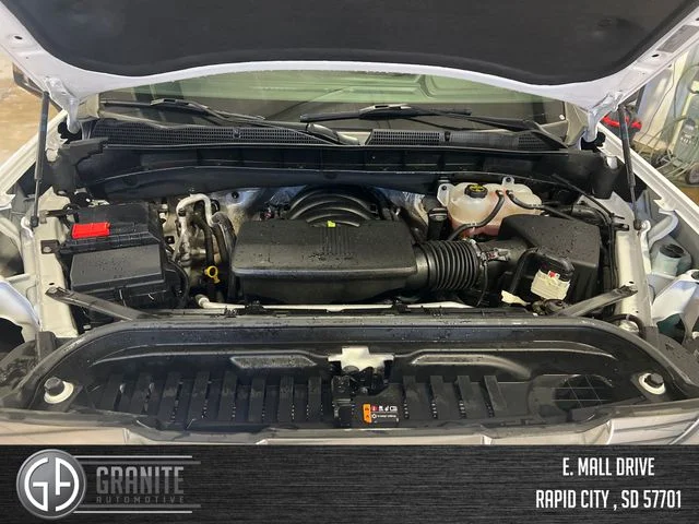 2024 GMC Sierra 1500 SLT - Photo 23
