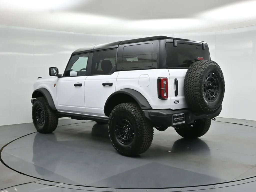 New 2026 White Ford Badlands image 6