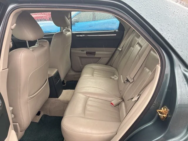 Used 2006 Green Chrysler Base image 13