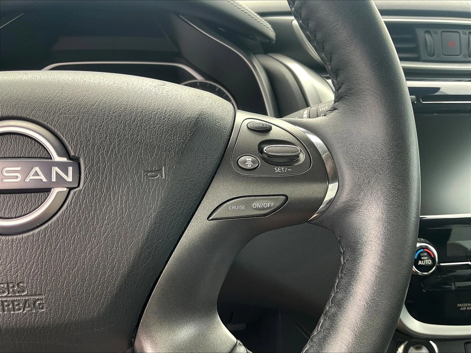 Used 2024 Brilliant Silver Metallic Nissan Platinum image 29