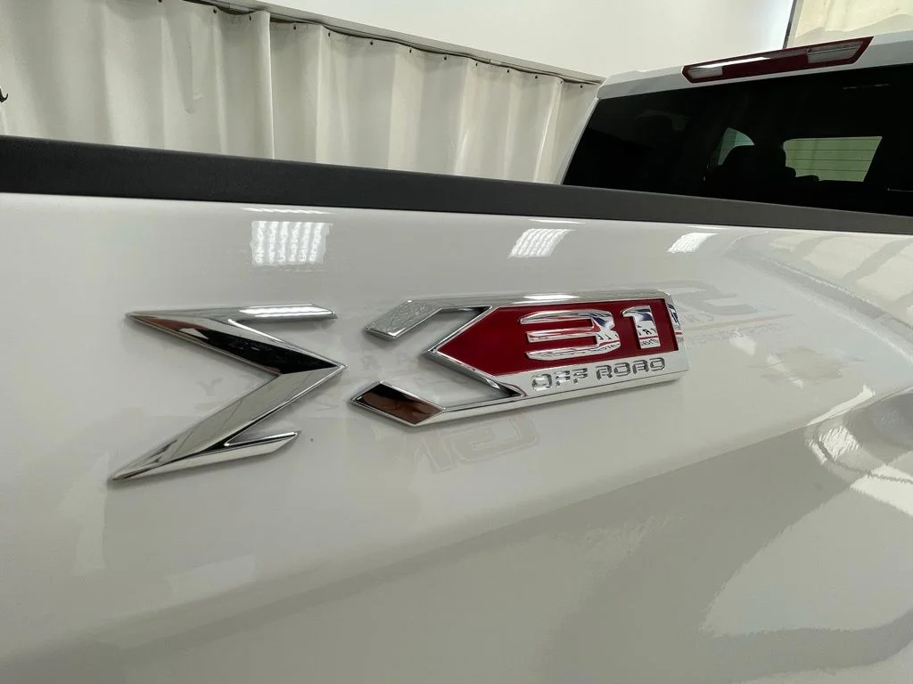 New 2026 White GMC Pro image 6