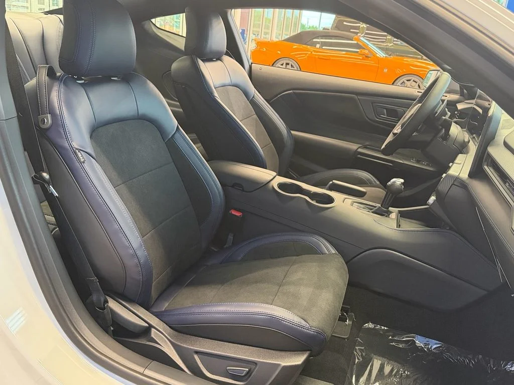 New 2026 Avalanche Gray Ford Dark Horse® Premium image 9