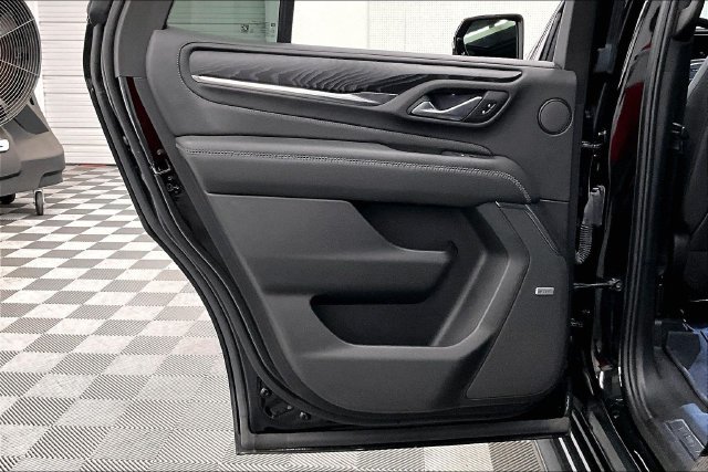 Used 2023 Onyx Black GMC Denali image 23