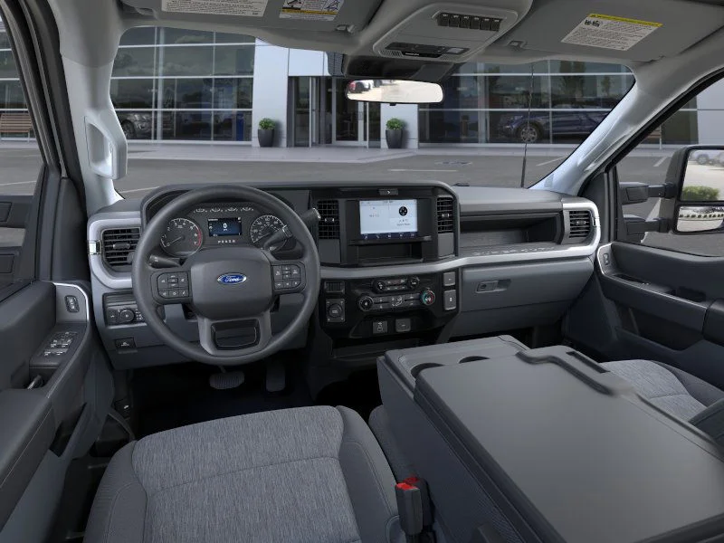 New 2025 Oxford White Ford XL image 32