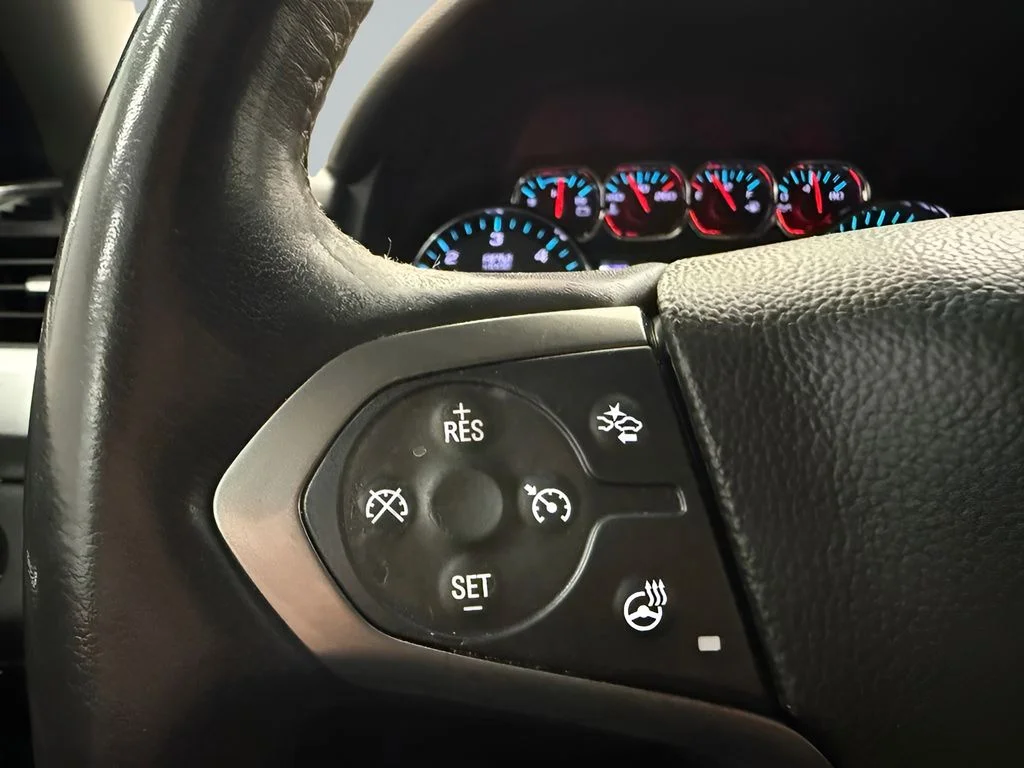 Used 2020 White Chevrolet Premier image 19