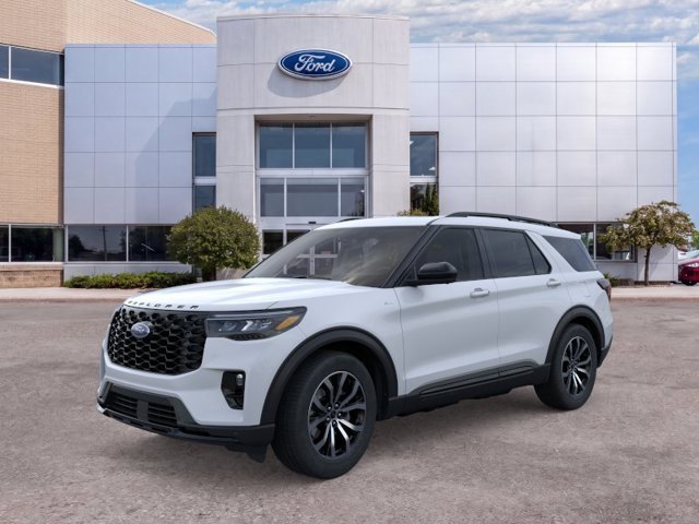 New 2026 White Metallic Ford ST-Line image 1