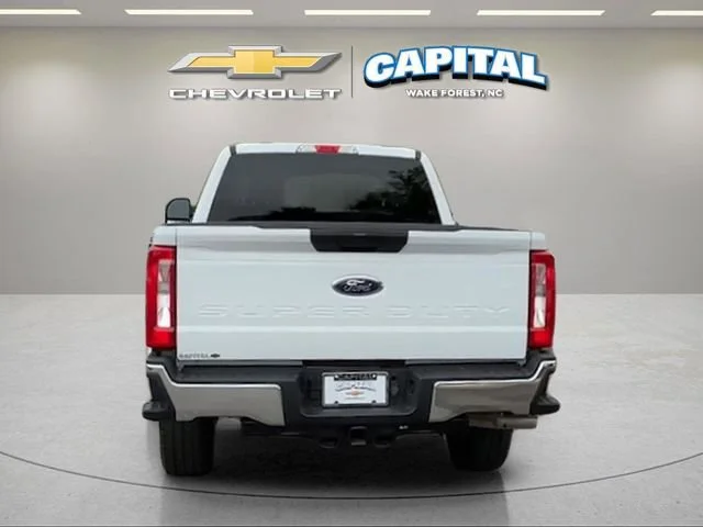 Used 2025 White Ford XLT image 5