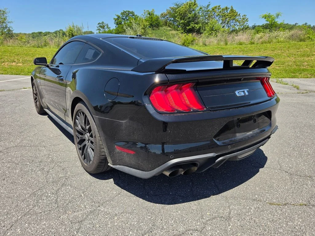Used 2019 Black Ford GT image 5