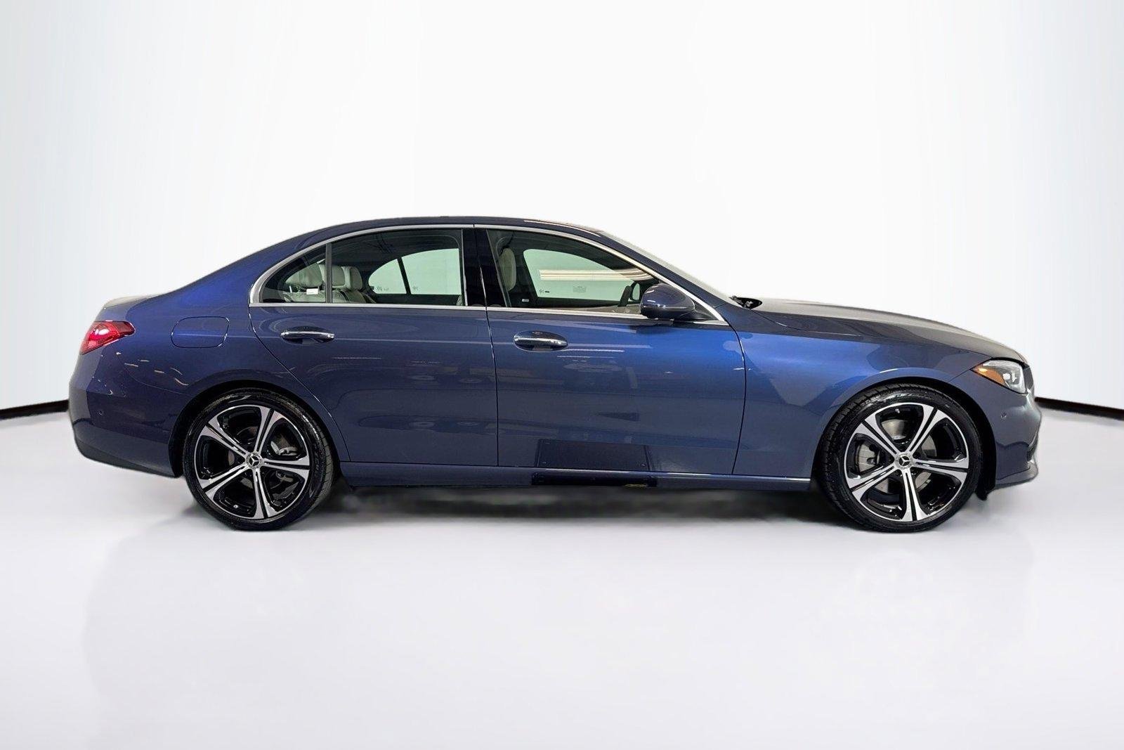 New 2026 Twilight Blue Metallic Mercedes-Benz C 300 image 4