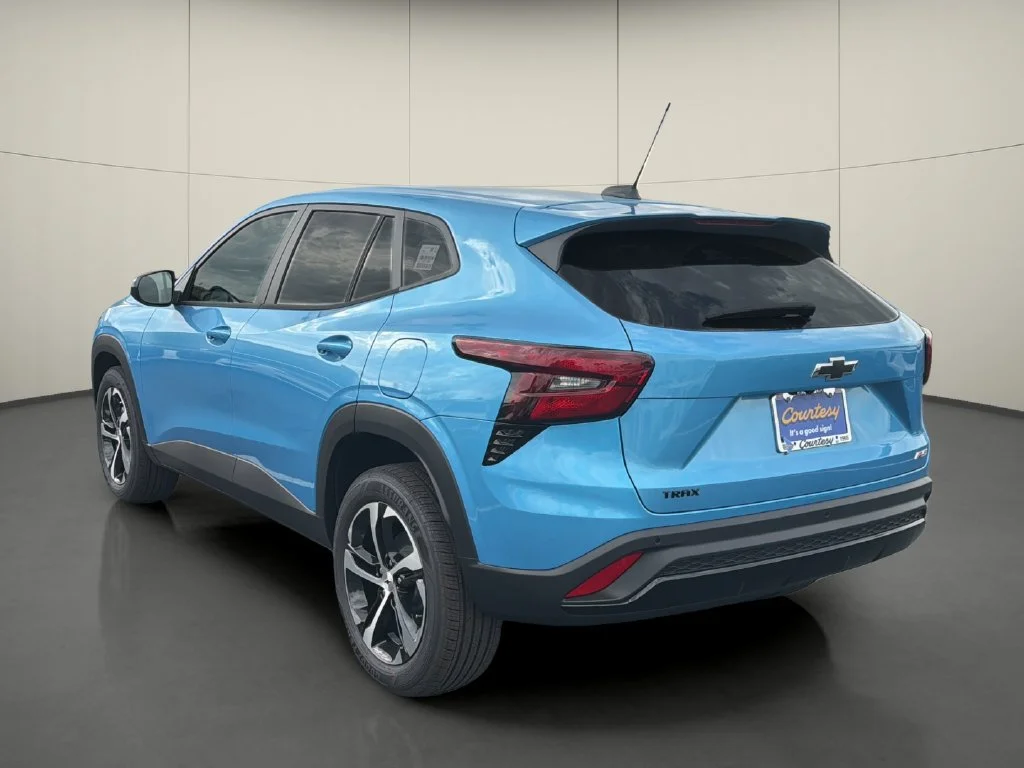 New 2026 Marina Blue Metallic Chevrolet 1RS image 5