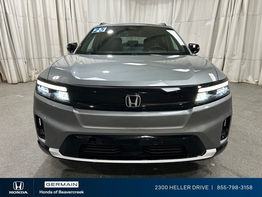 Used 2025 Mercury Silver Metallic Honda Touring image 3