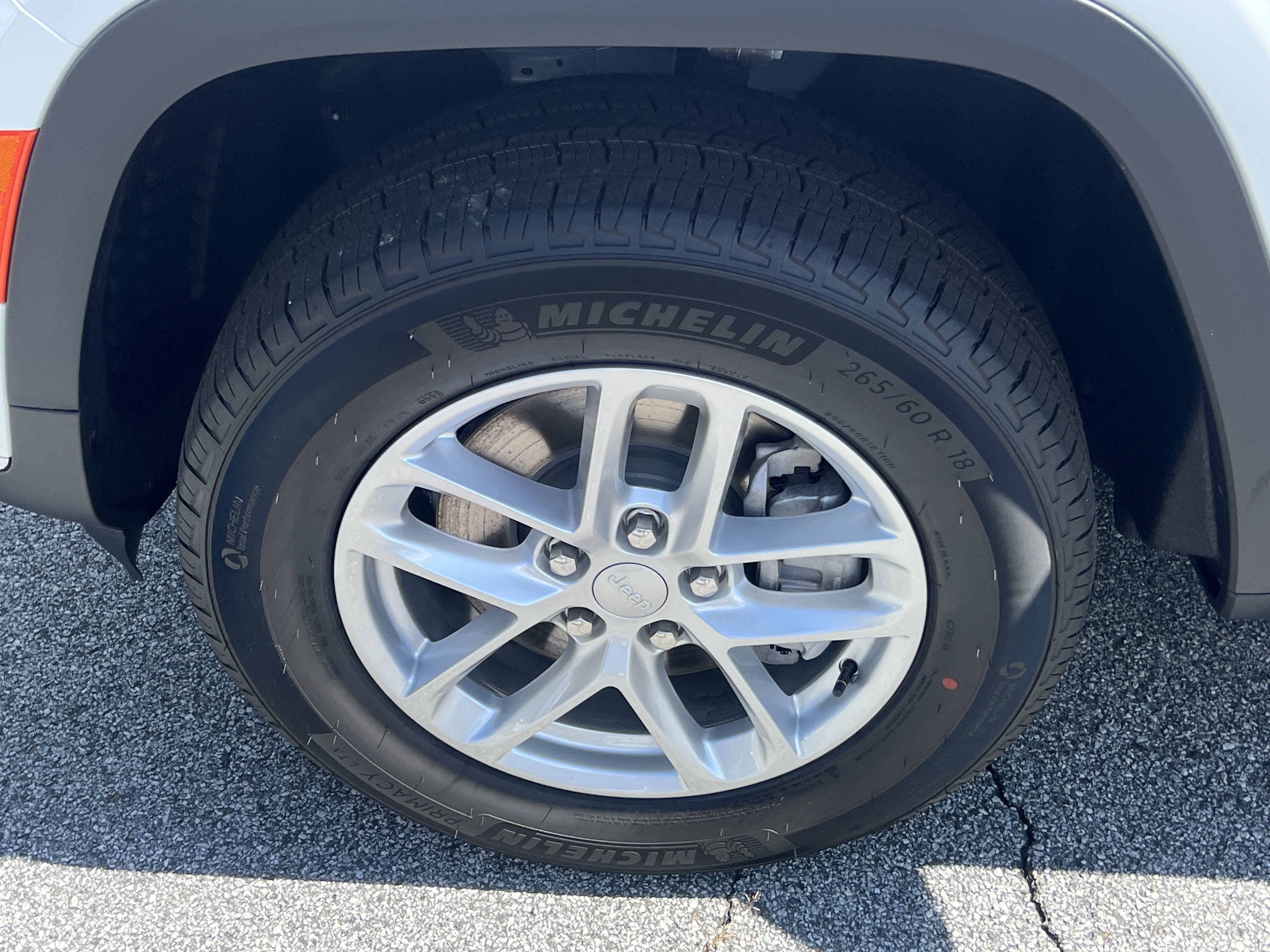 New 2026 Bright White Clearcoat Jeep Laredo image 14