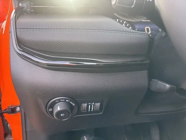 New 2026 Joose Exterior Paint Jeep Latitude Altitude image 25