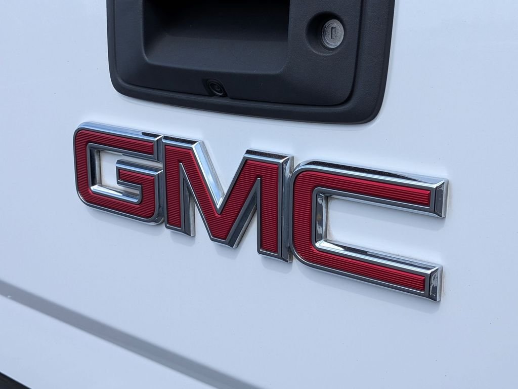 Used 2014 Summit White GMC SLT image 26