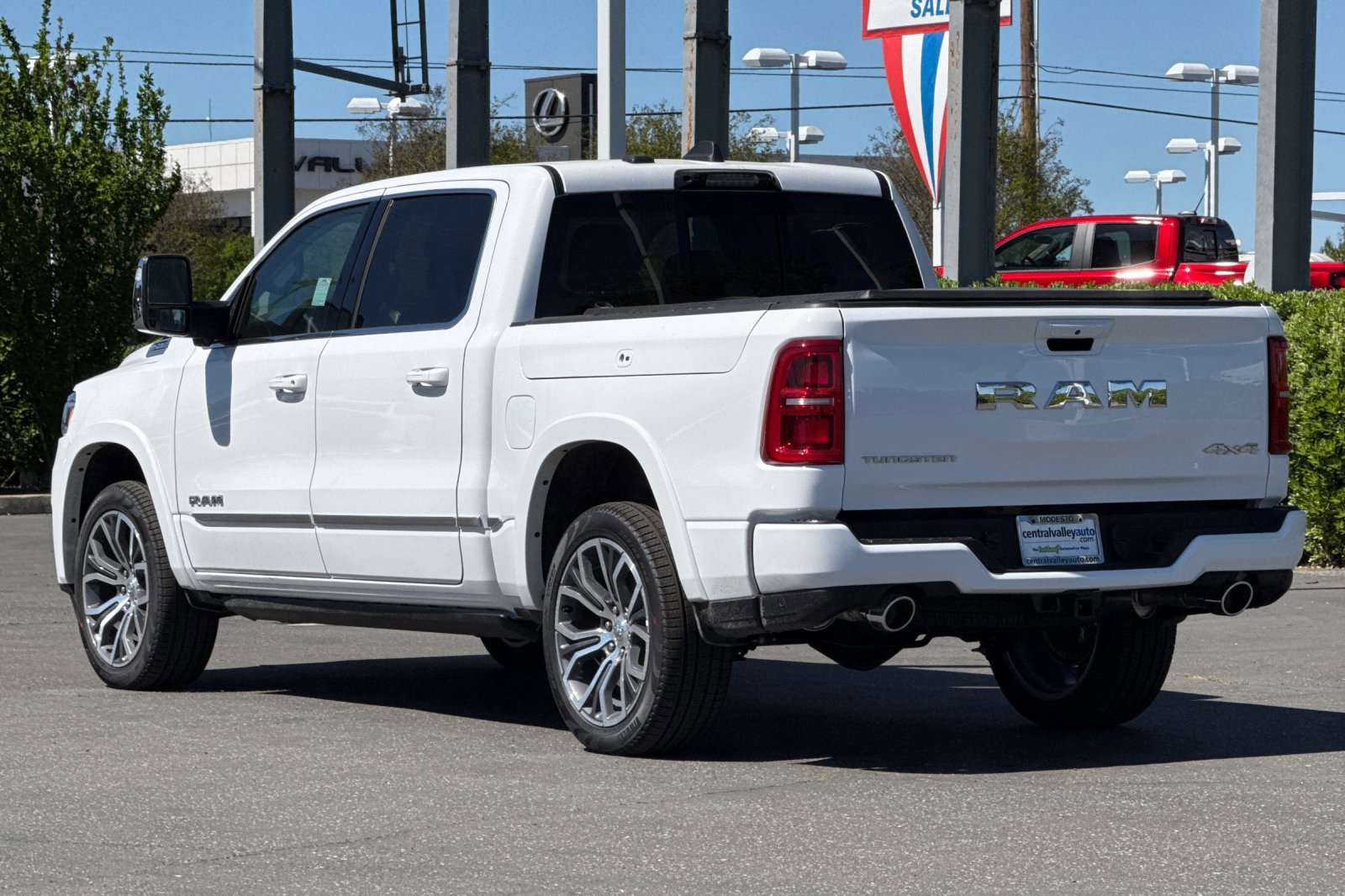 2026 RAM 1500 Tungsten - Photo 6