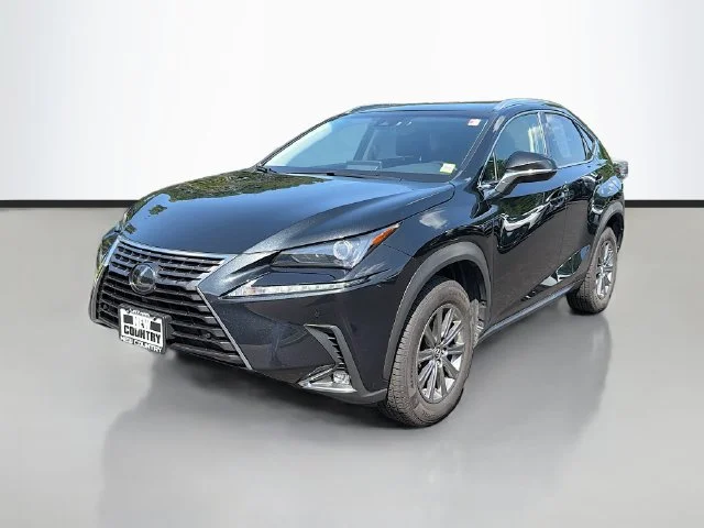 Used 2018  Lexus 300 Base image 3