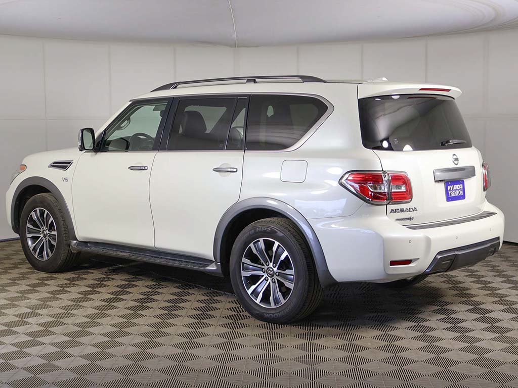 Used 2019 White Nissan SL image 11