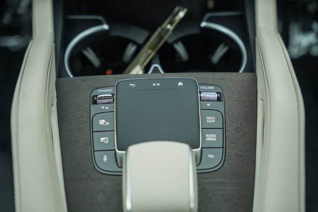 New 2027 Polar White Mercedes-Benz  image 27