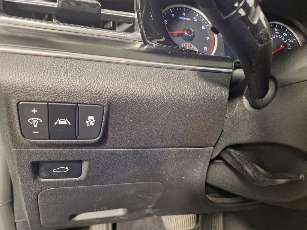 Used 2023 Gray Kia GT image 23