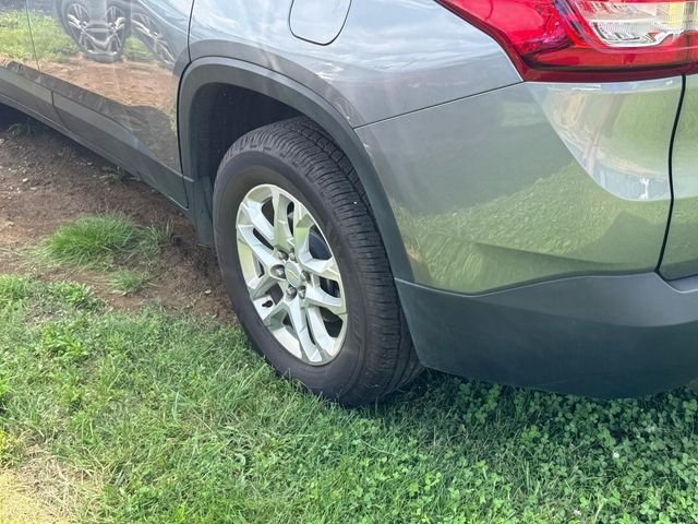 Used 2019 Gray Chevrolet LT image 21