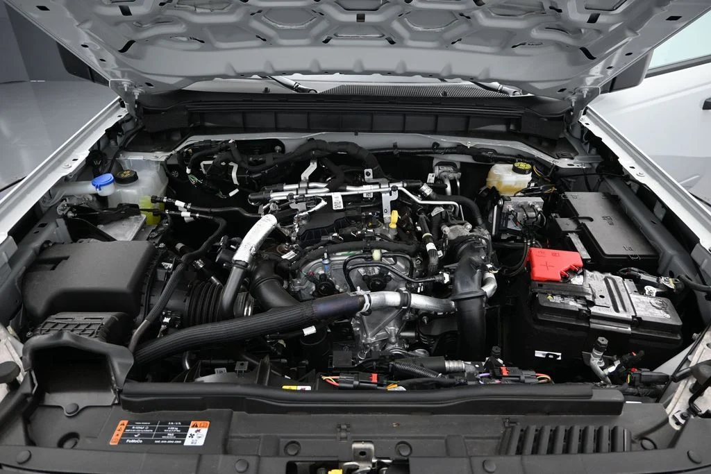 New 2026 Avalanche Gray Ford Base image 12