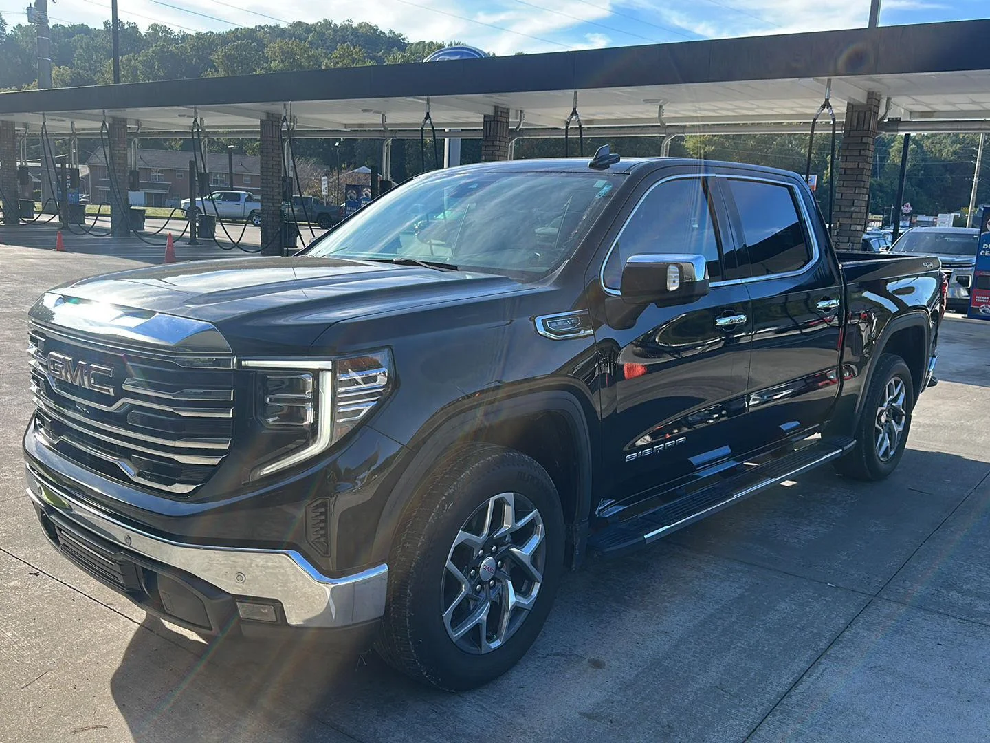 2023 GMC Sierra 1500 SLT