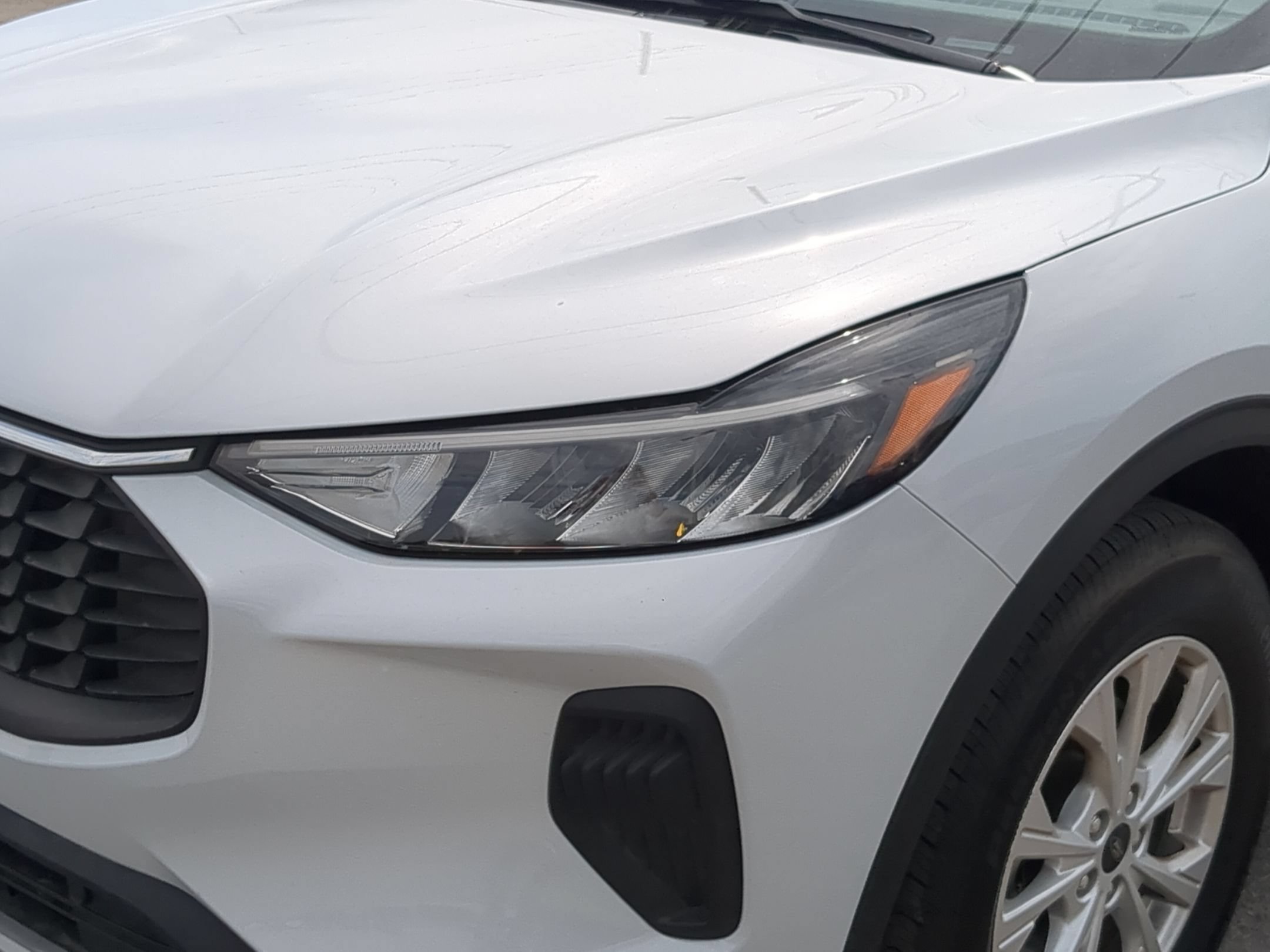 Used 2025 Silver Metallic Ford Active image 10