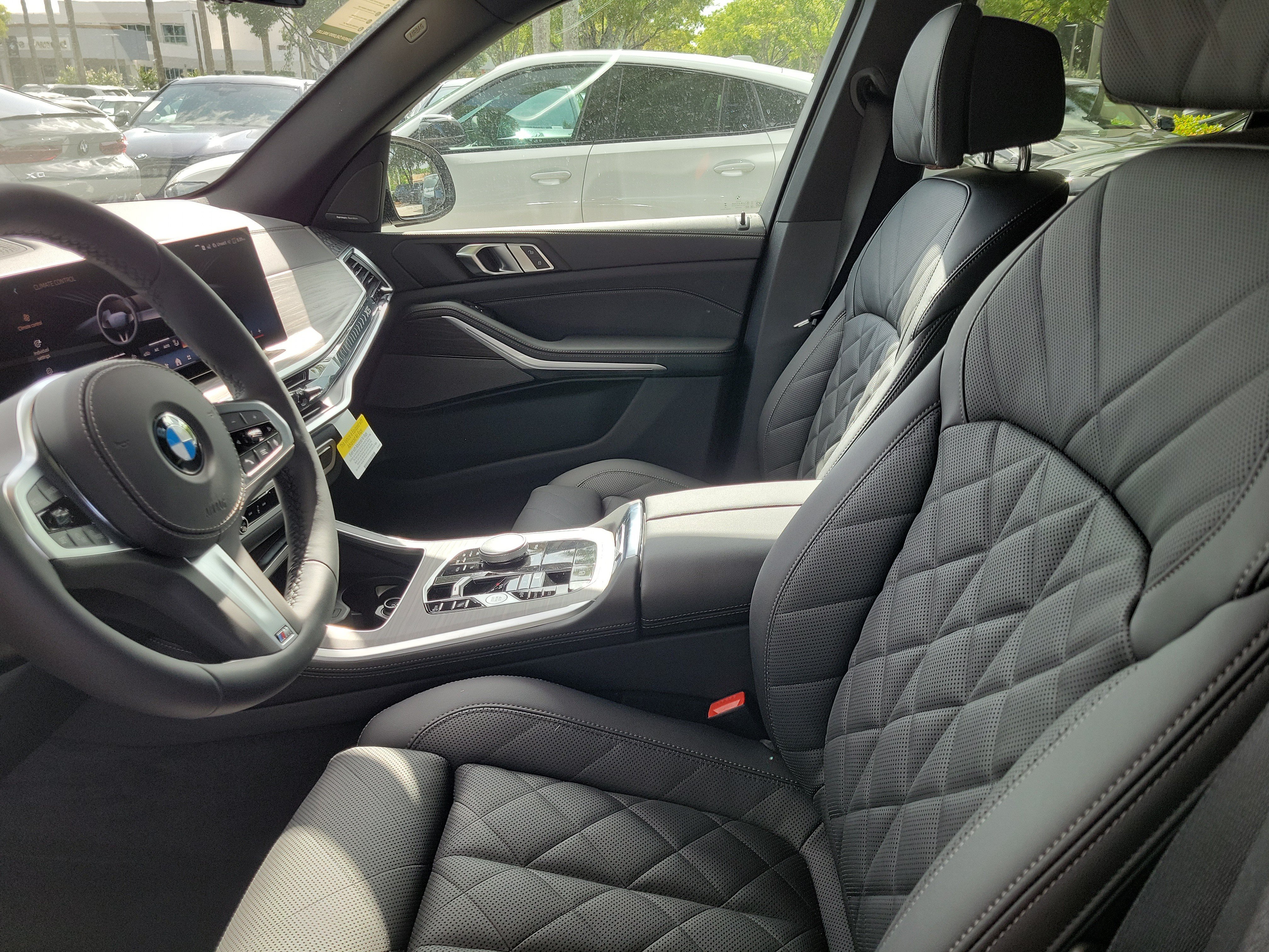 New 2026 Dravit Grey Metallic BMW sDrive40i image 12