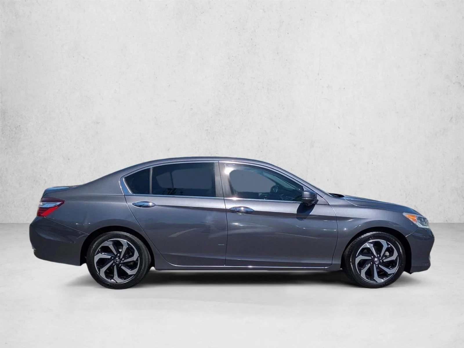 Used 2016 Obsidian Blue Pearl Honda EX image 4
