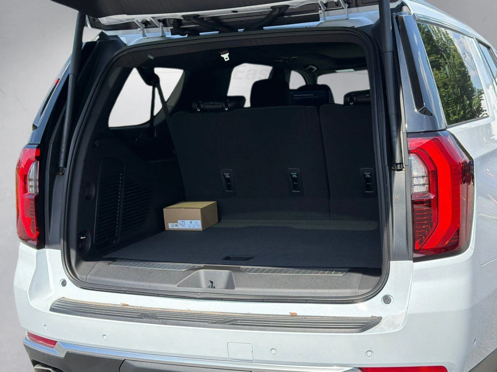 New 2026 Glacier White Tricoat GMC Denali image 6