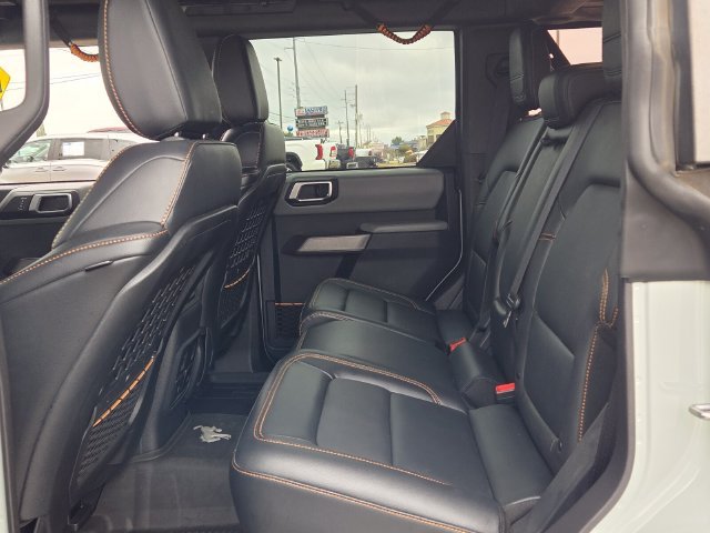 Used 2023 Gray Ford Badlands image 6