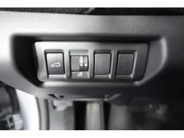 New 2026 ICE SILVER METALLIC Subaru Premium image 15