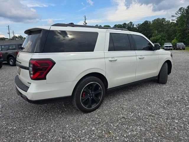 Certified Used 2022 Star White Ford Limited image 36
