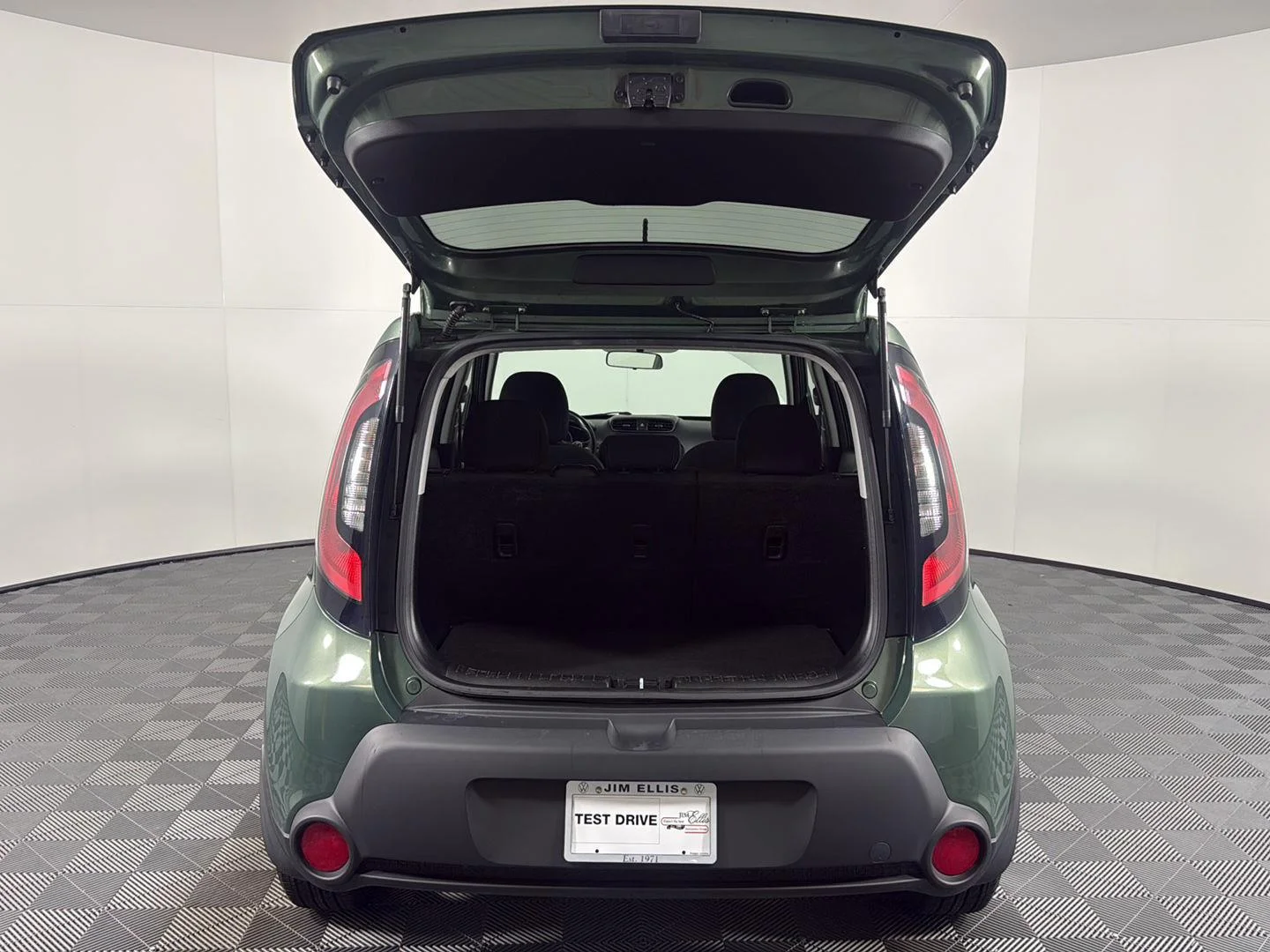 Used 2014 Kale Green Kia Base image 20